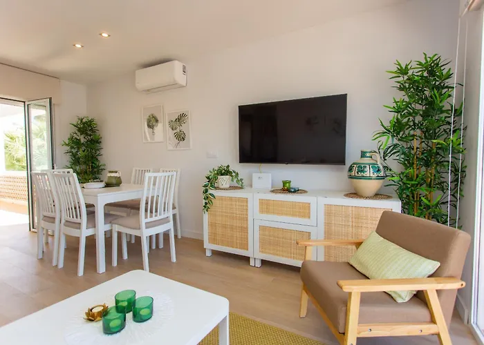Brisas Apartment
